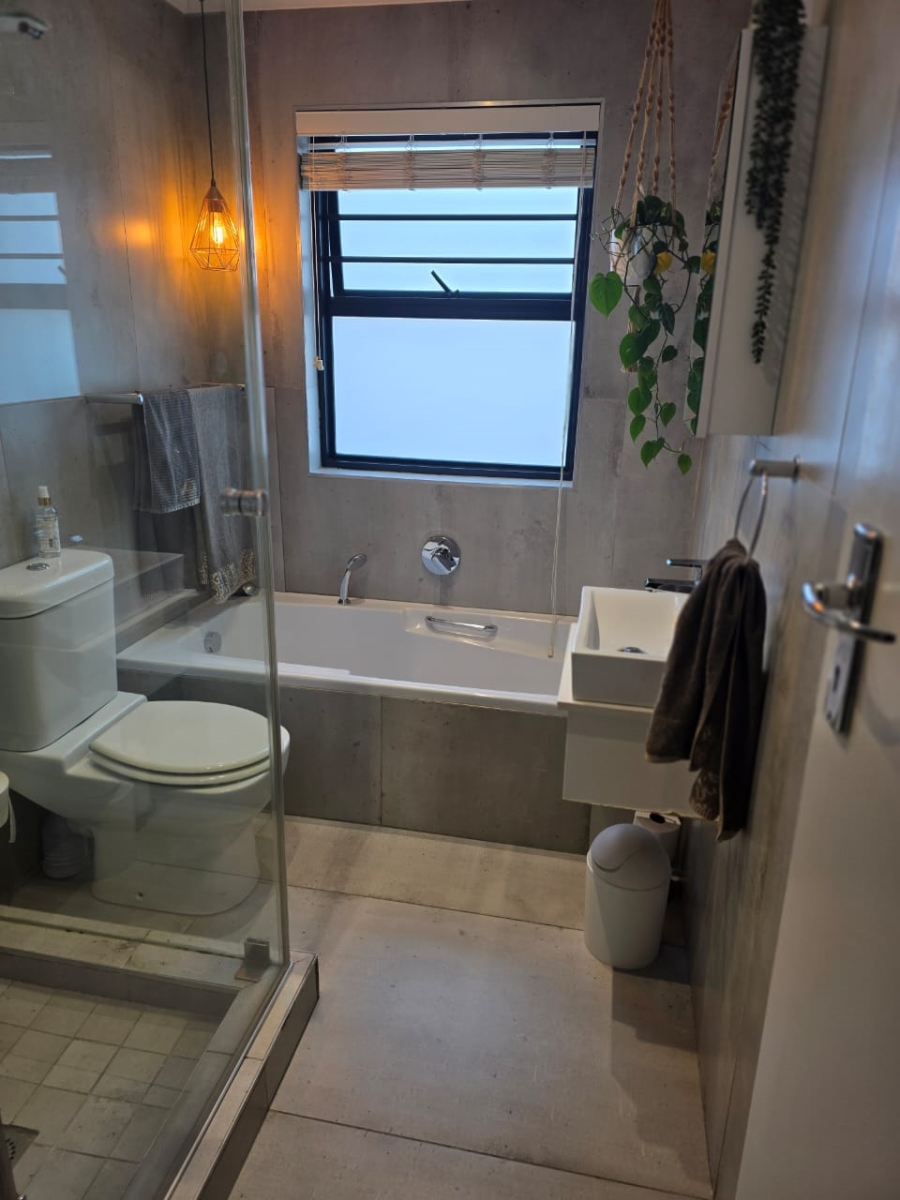 4 Bedroom Property for Sale in De Bron Western Cape